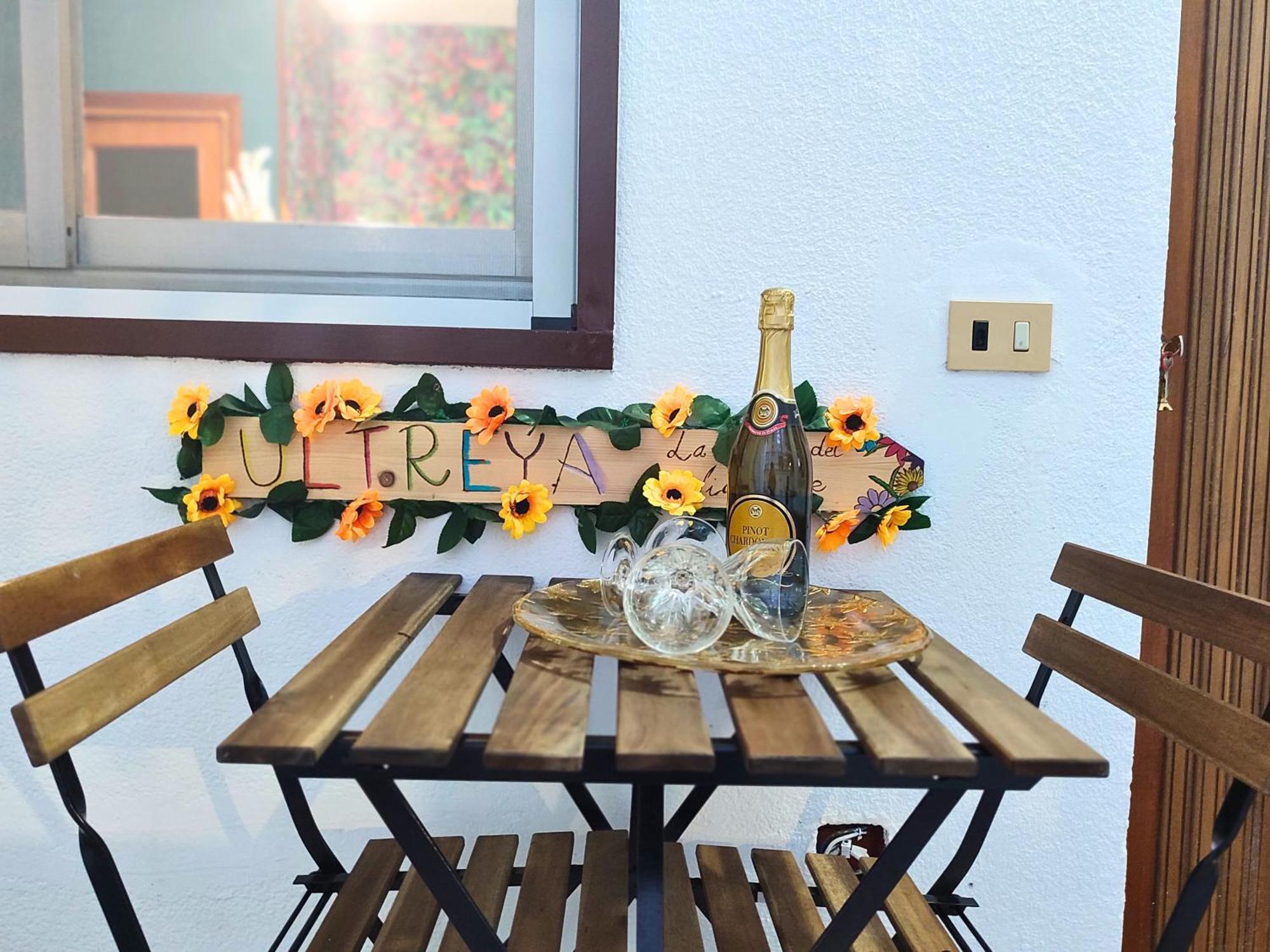 Ultreya - Free Street Parking Holiday home *