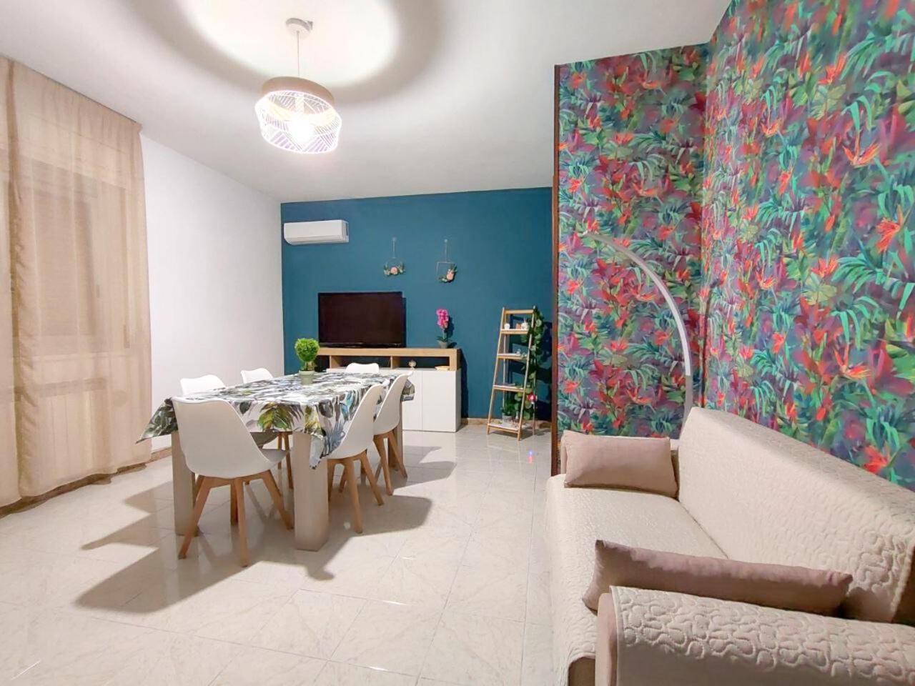 Holiday home Ultreya - Free Street Parking Palermo