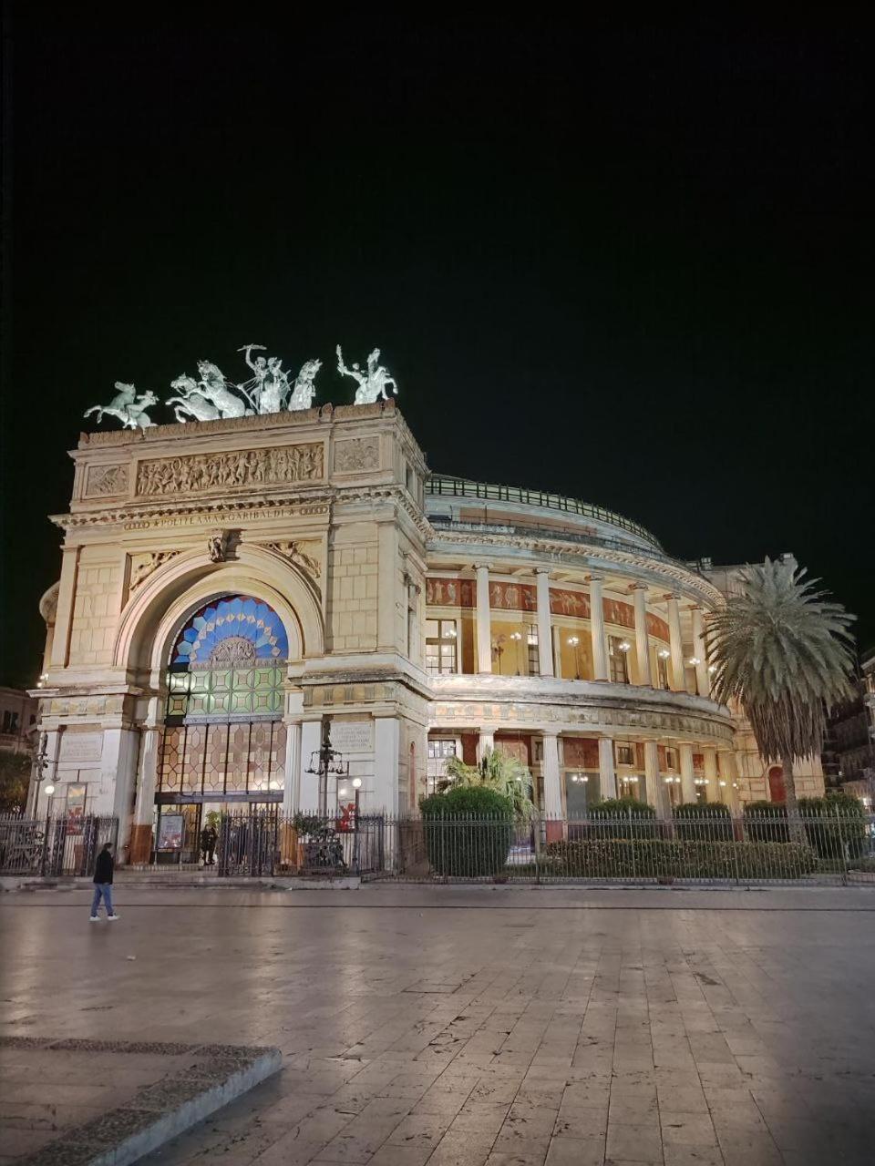 Ultreya - Free Street Parking Holiday home Palermo